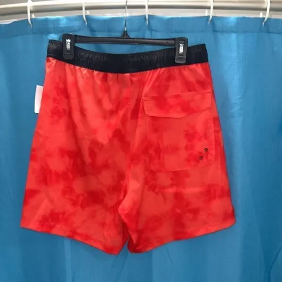 COPY - Active shorts Cheetos design red black yellow - Picture 4 of 5